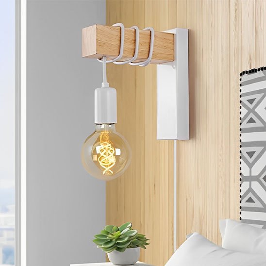 Applique murale en bois et métal