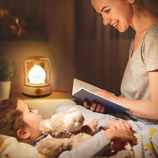 Bebe veilleuse au cœur des rituels d'endormissement