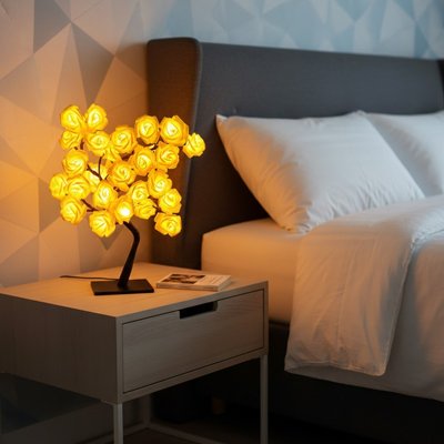 Lampe de chevet design qui transforme vos soirées