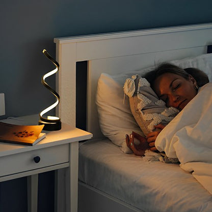 lampe de chevet qui répond à tous vos besoins d'éclairage