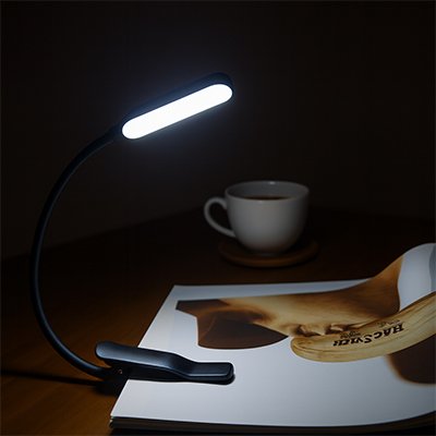 lampe de lecture au lit minimaliste flexible