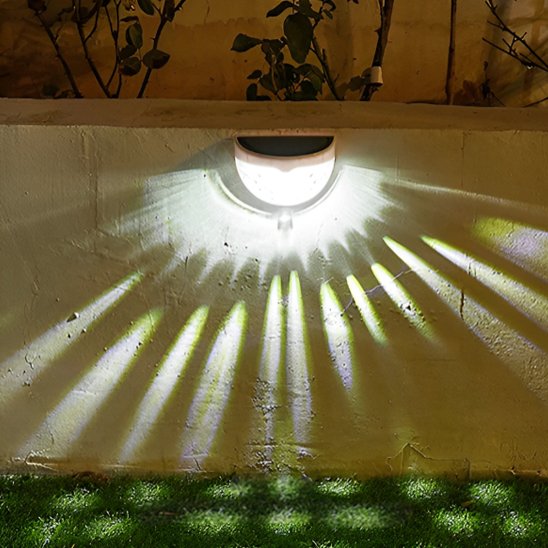 Lampe solaire pour votre jardin